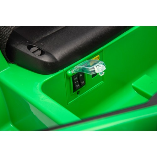 Porsche Macan Green Vehicle
