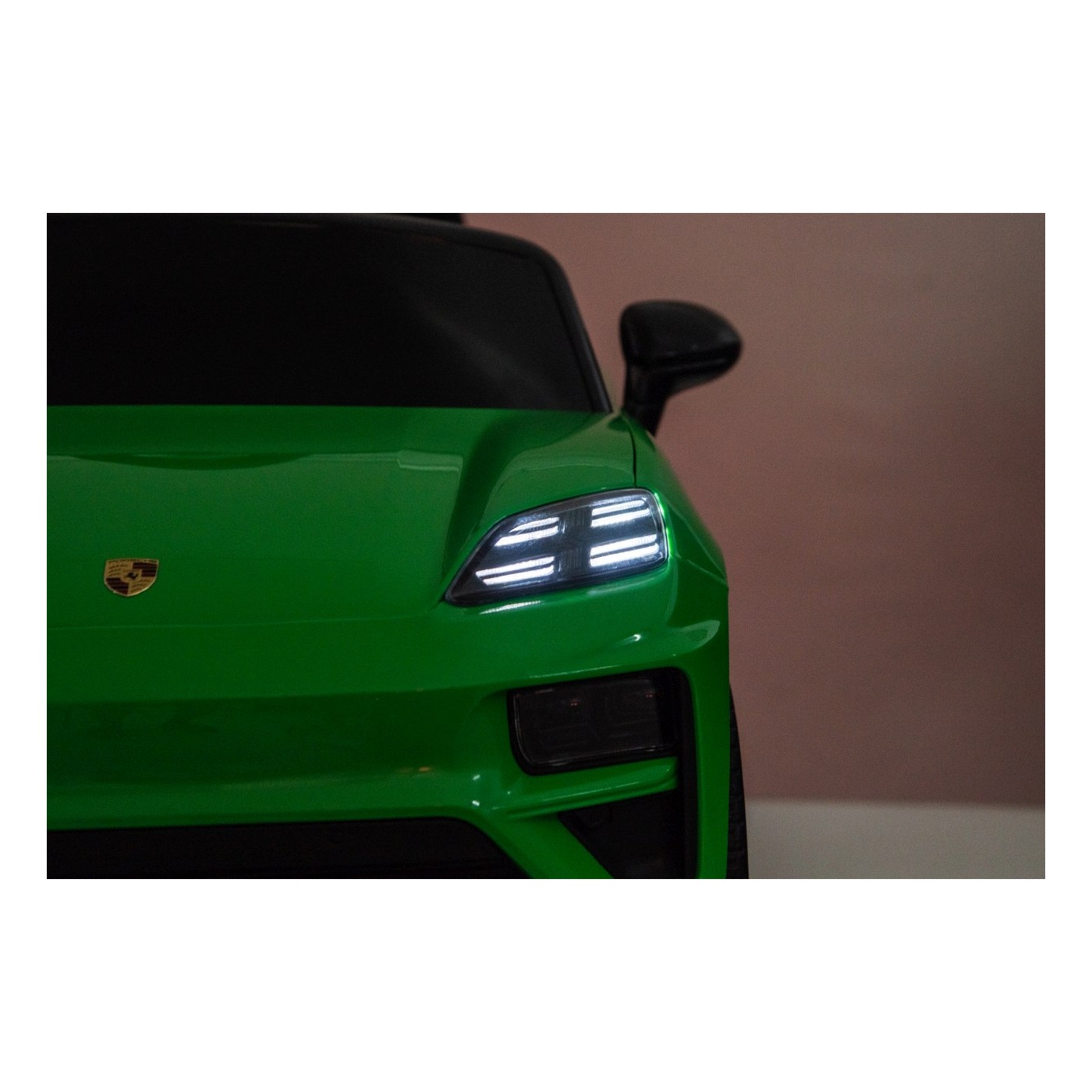 Porsche Macan Green Vehicle