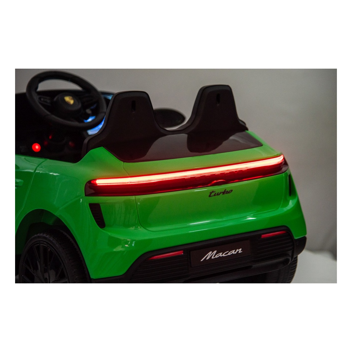 Porsche Macan Green Vehicle