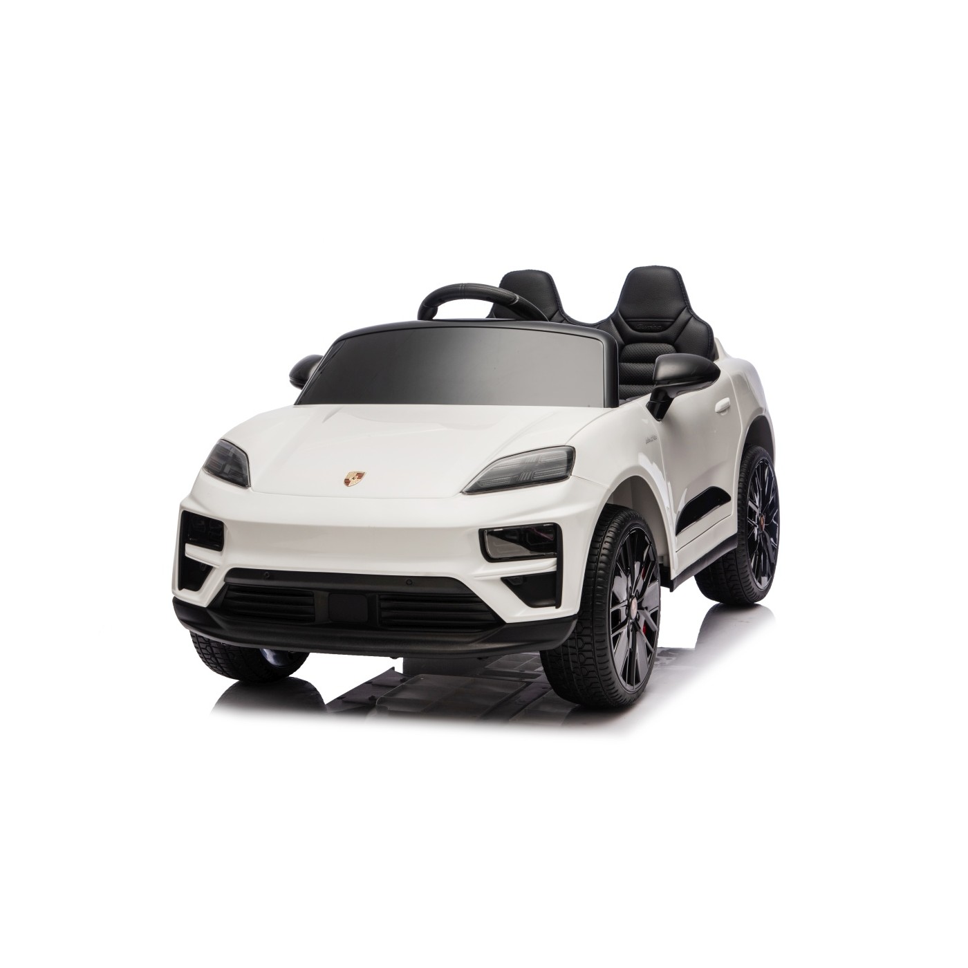 Porsche Macan White Vehicle