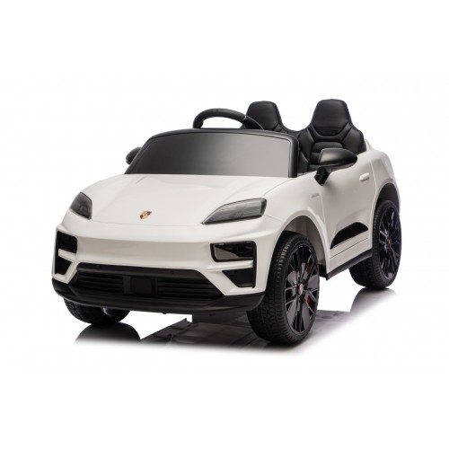 Porsche Macan White Vehicle
