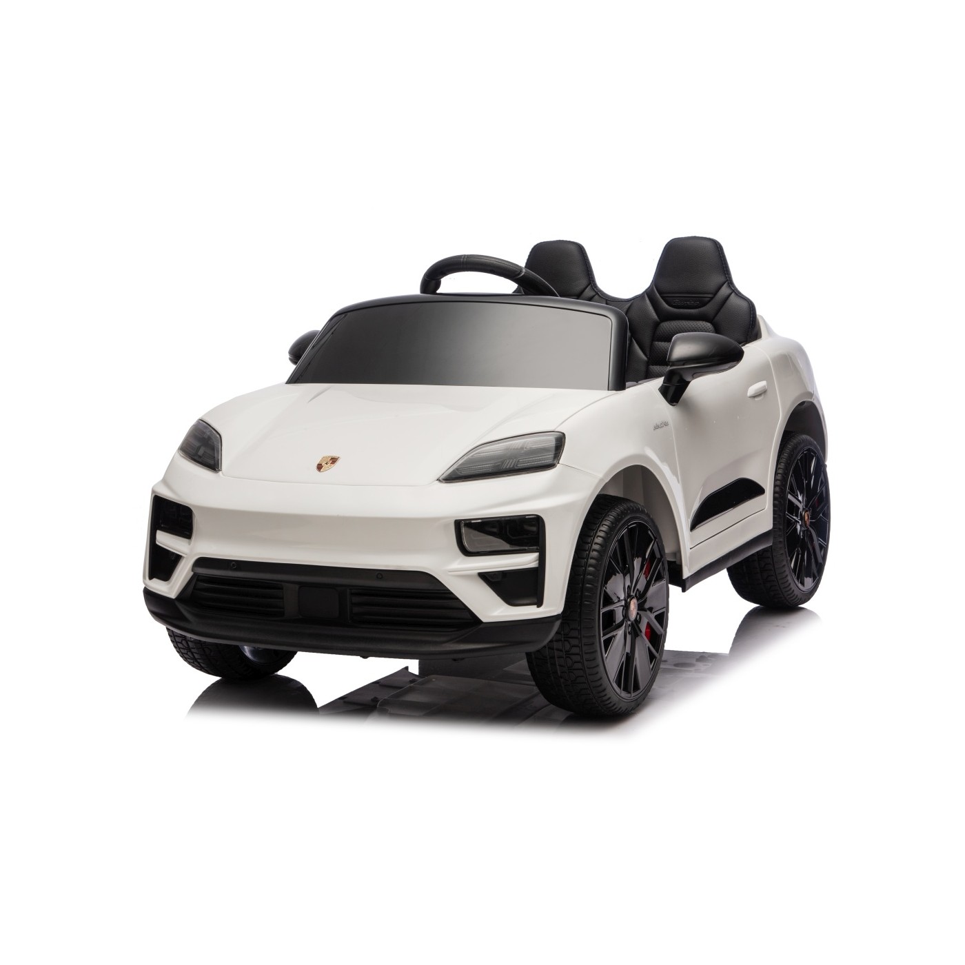 Porsche Macan White Vehicle