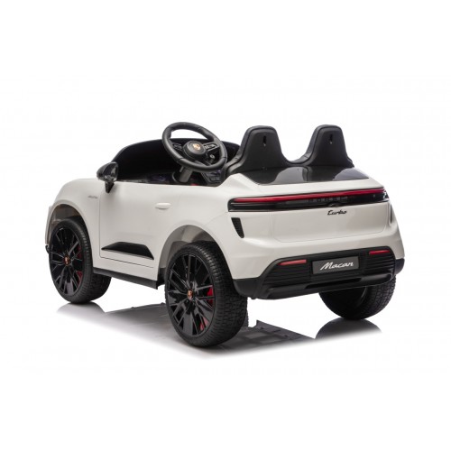 Porsche Macan White Vehicle