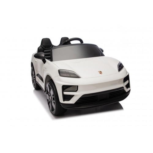 Porsche Macan White Vehicle