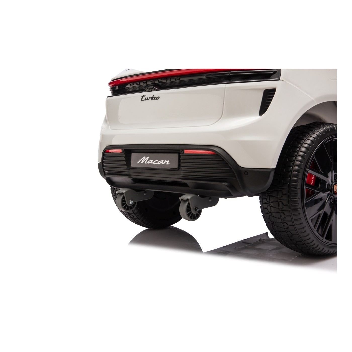 Porsche Macan White Vehicle