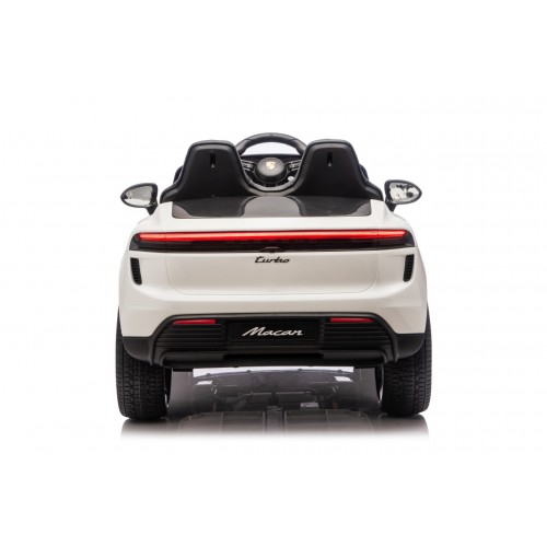 Porsche Macan White Vehicle