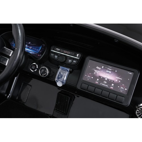 Vehicle Mercedes Benz GT63 AMG Black