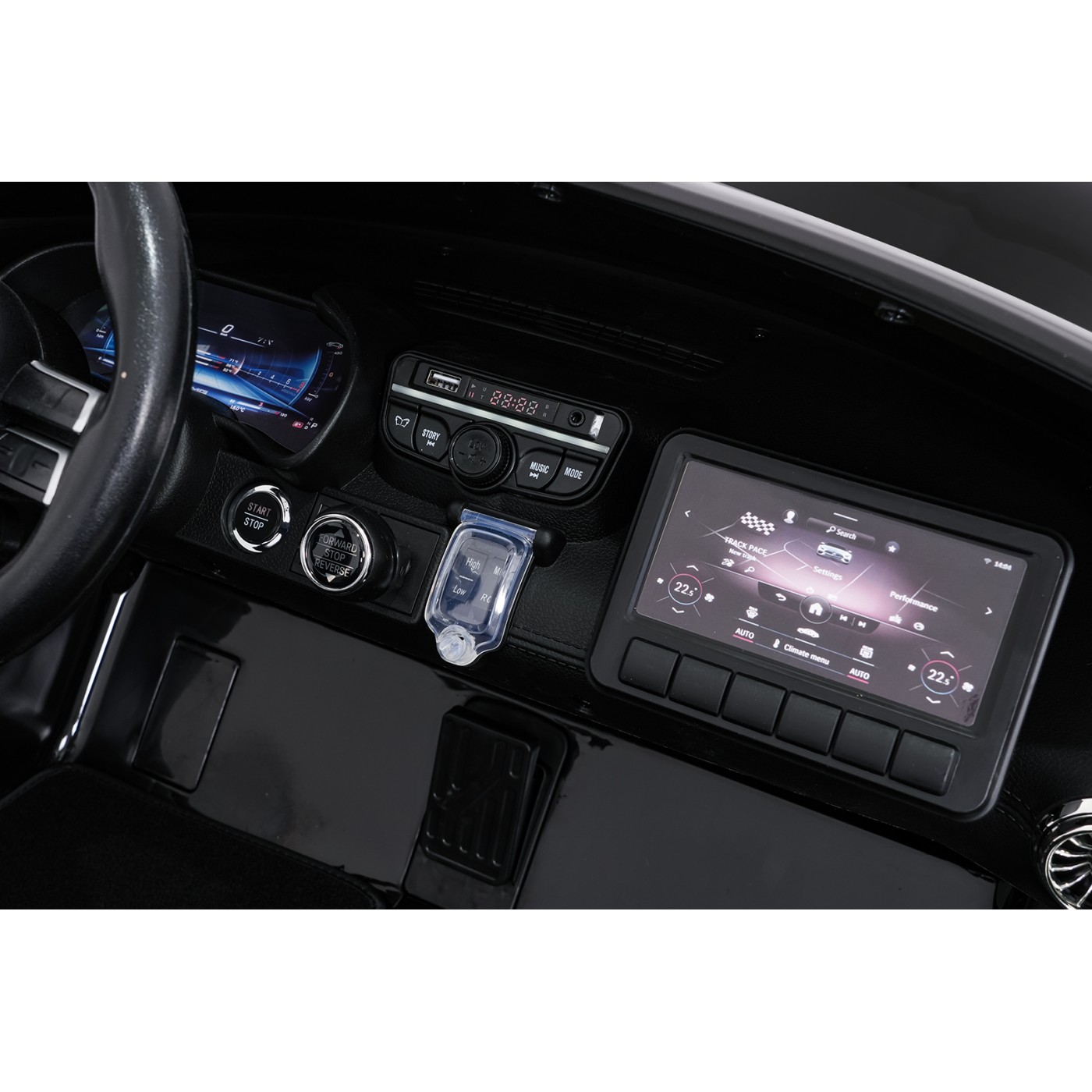 Vehicle Mercedes Benz GT63 AMG Black