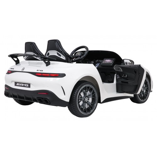 Vehicle Mercedes Benz GT63 AMG White