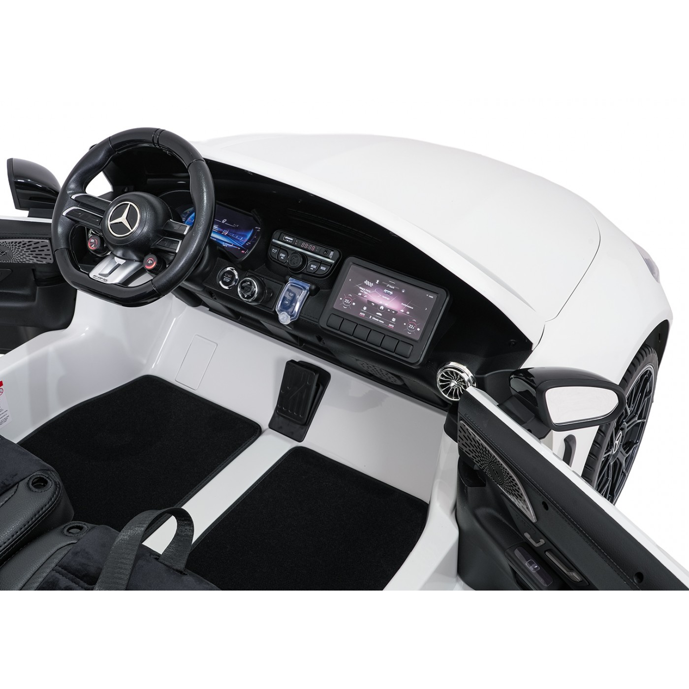 Vehicle Mercedes Benz GT63 AMG White