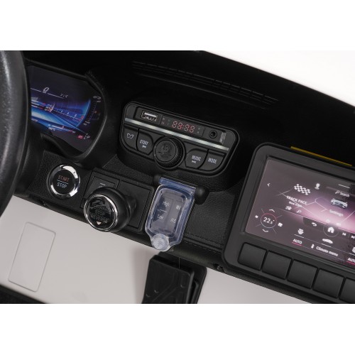 Vehicle Mercedes Benz GT63 AMG White