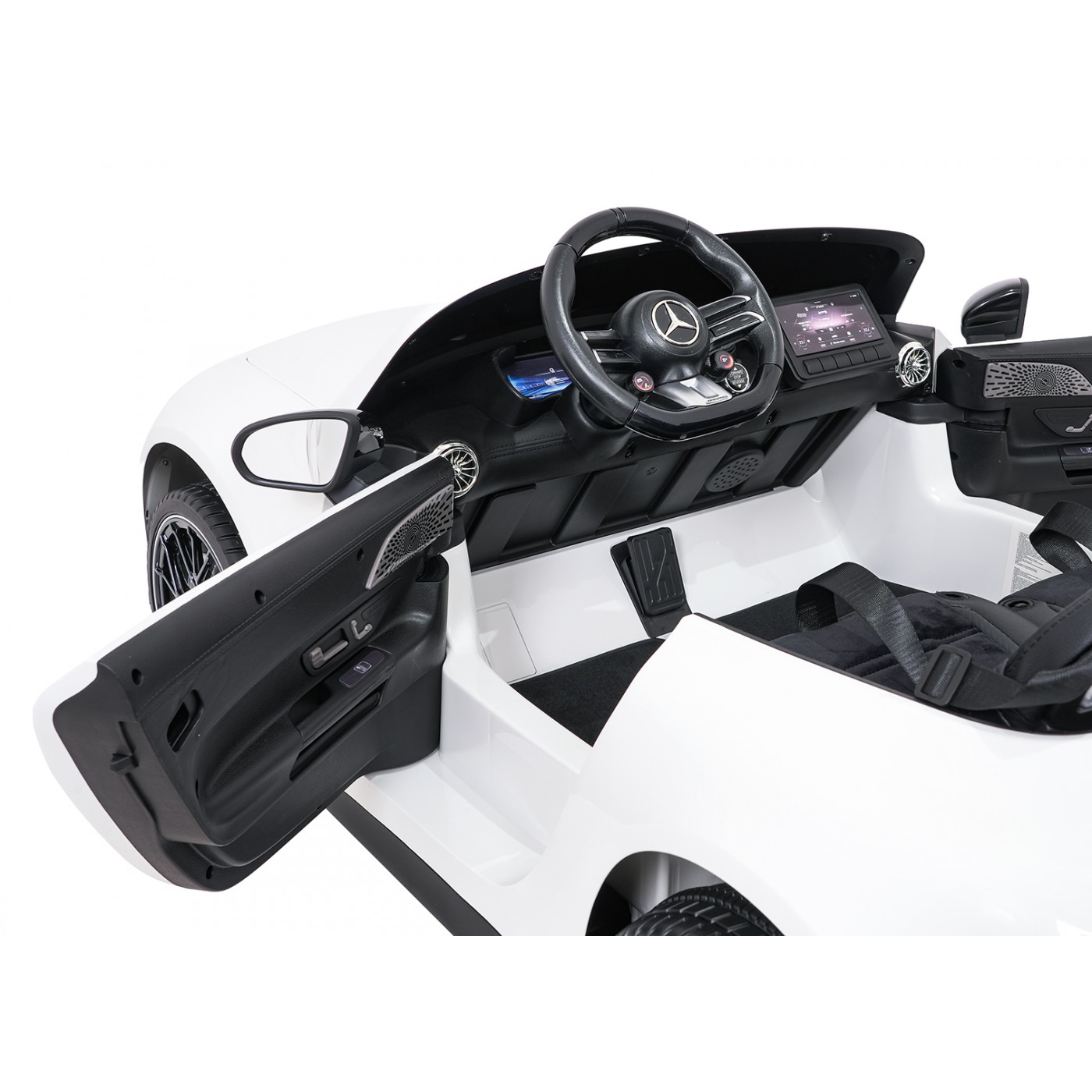 Vehicle Mercedes Benz GT63 AMG White