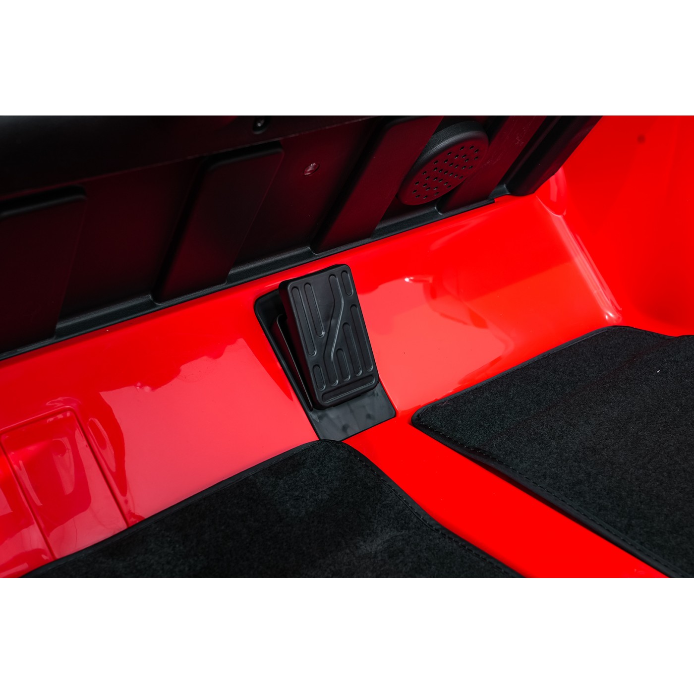 Vehicle Mercedes Benz GT63 AMG Red