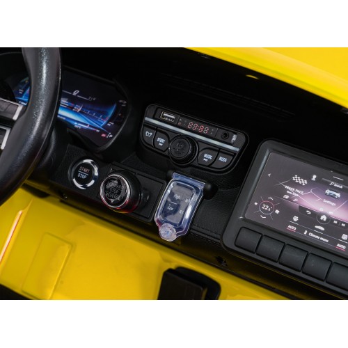 Vehicle Mercedes Benz GT63 AMG Yellow