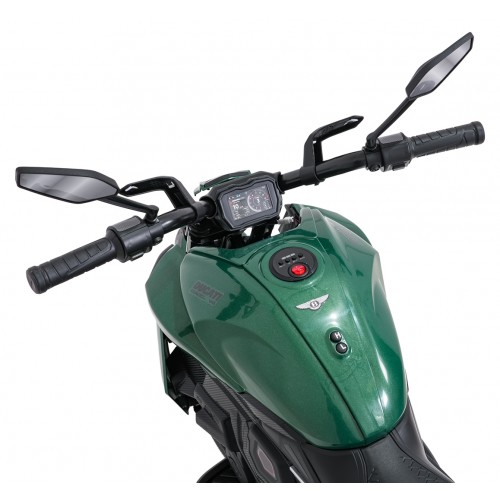 Vehicle Motor Ducati Diavel x Bentley Green