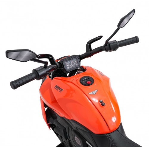 Vehicle Motor Ducati Diavel x Bentley Orange