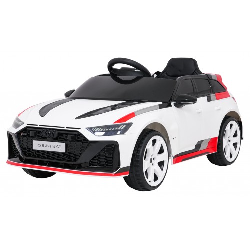 Vehicle Audi RS6 Avant GT White