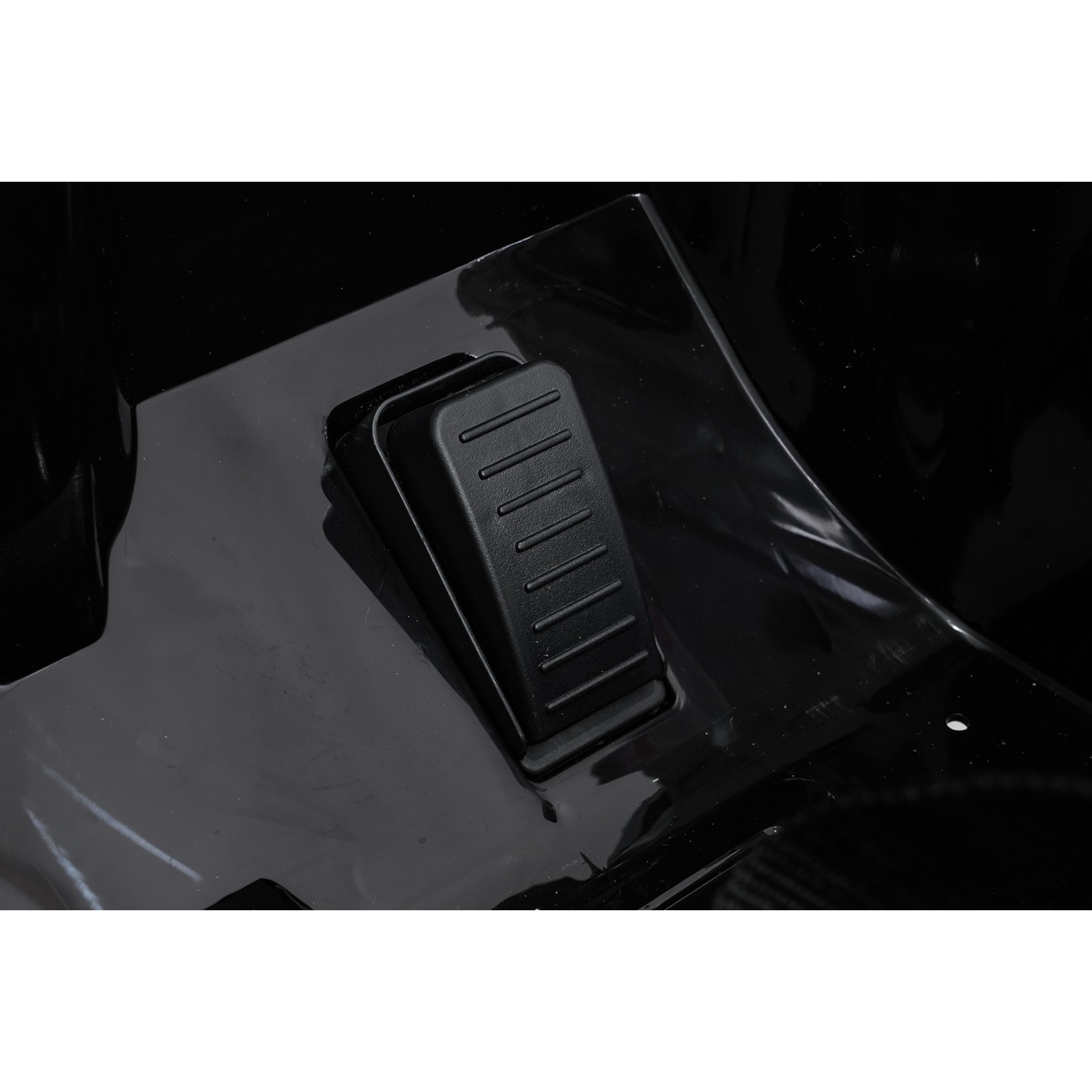 Audi RS6 Avant GT Black