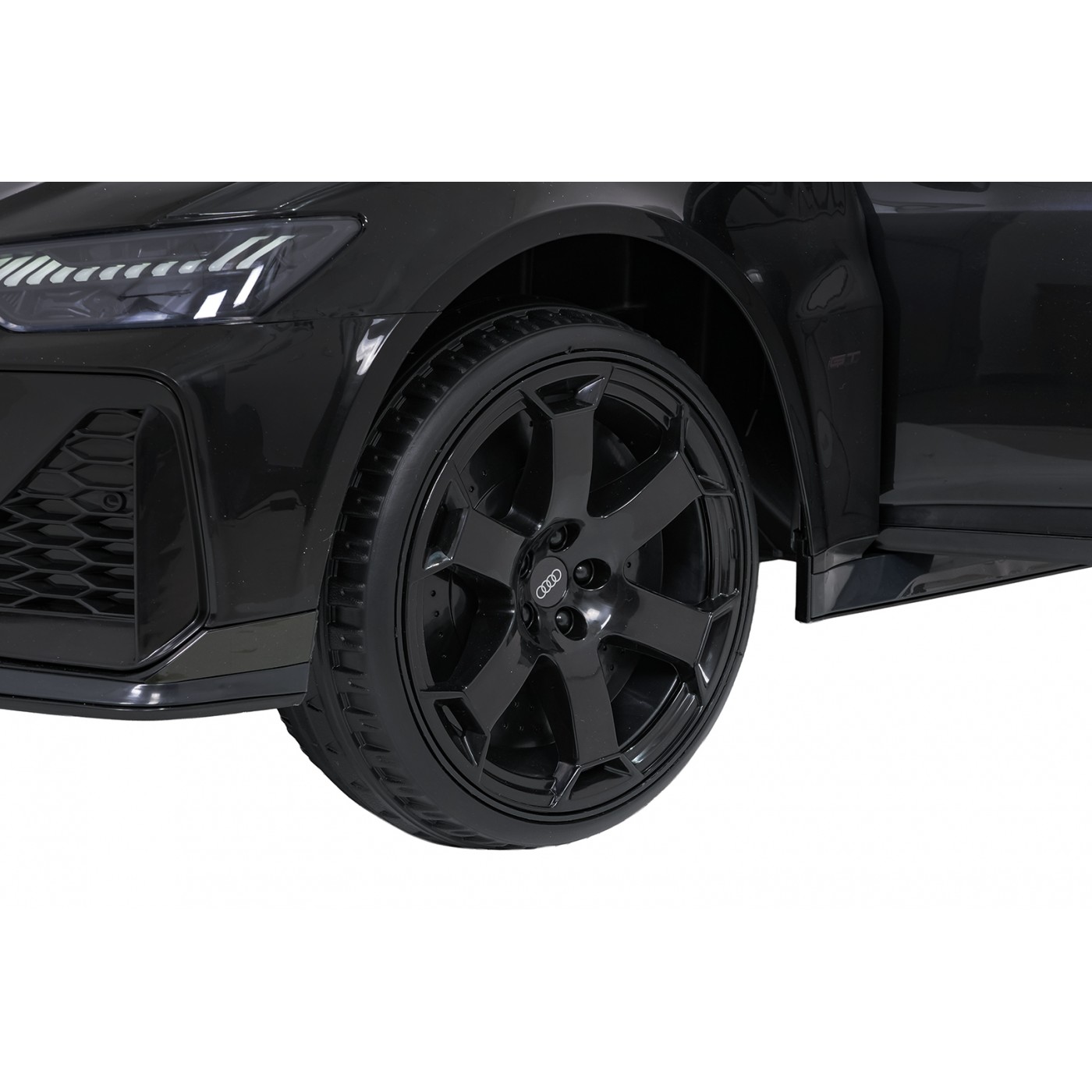 Audi RS6 Avant GT Black