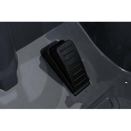 Vehicle Audi RS6 Avant GT Gray