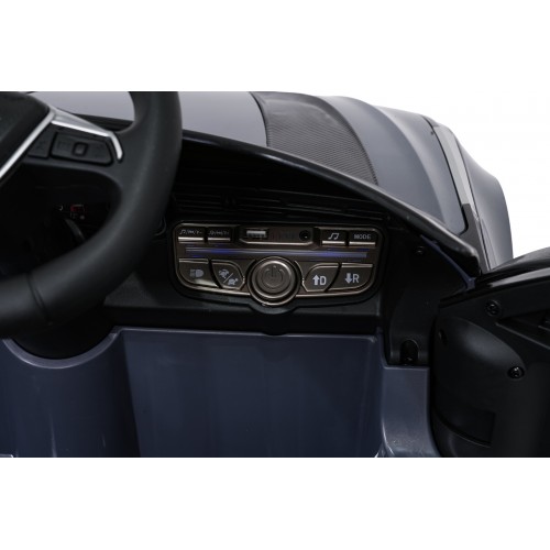 Vehicle Audi RS6 Avant GT Gray