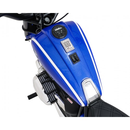 Vehicle Motor BMW R18 Blue