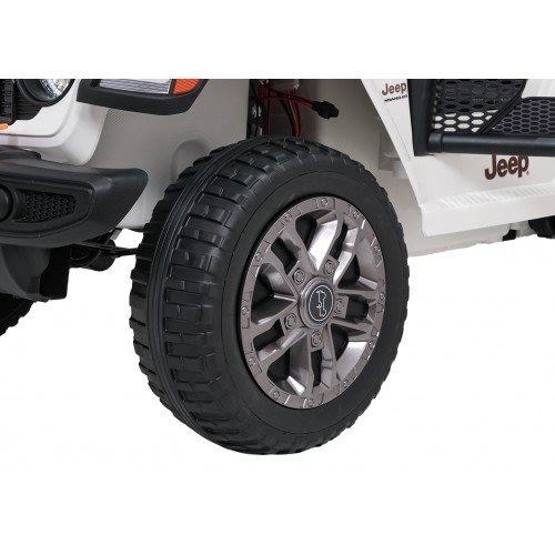 Jeep Wrangler Rubicon LIFT White Vehicle