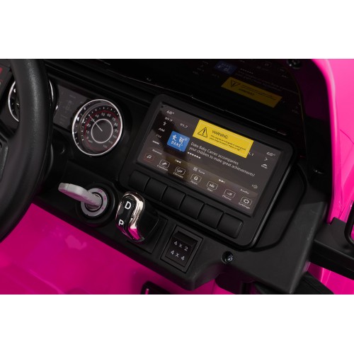 Jeep Wrangler Rubicon LIFT Pink Vehicle