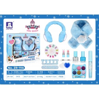 Winter Set with Scarf + Cosmetics
