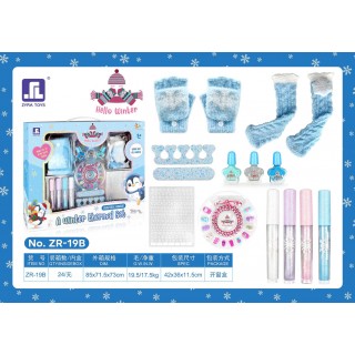 Winter Set with Socks + Cosmetics