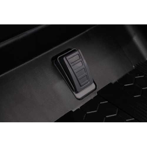 Buggy Vehicle OBSERVER 4x4 Green