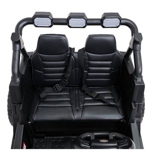 OBSERVER 4x4 Buggy Vehicle Black
