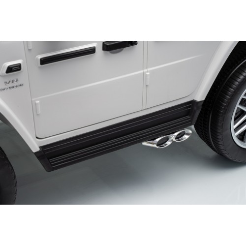 Mercedes G63 AMG White Vehicle