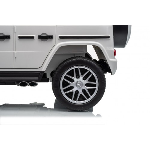 Mercedes G63 AMG White Vehicle