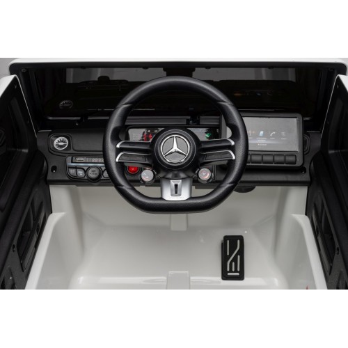 Mercedes G63 AMG White Vehicle