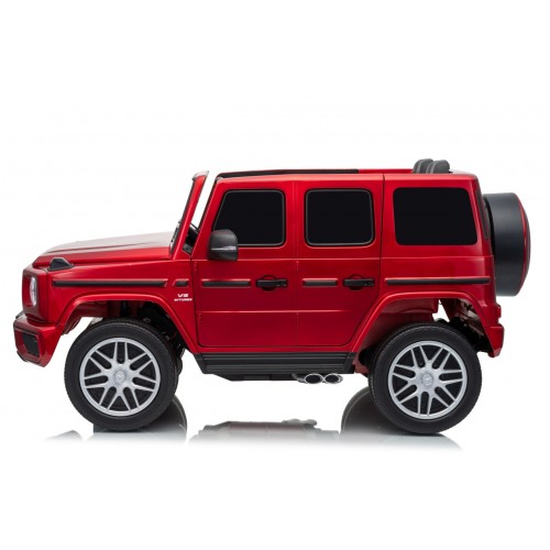 Vehicle Mercedes G63 AMG Red