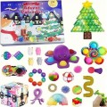 Christmas Keyring and Accessory Set Calendar