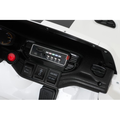 Vehicle Dodge Durango White