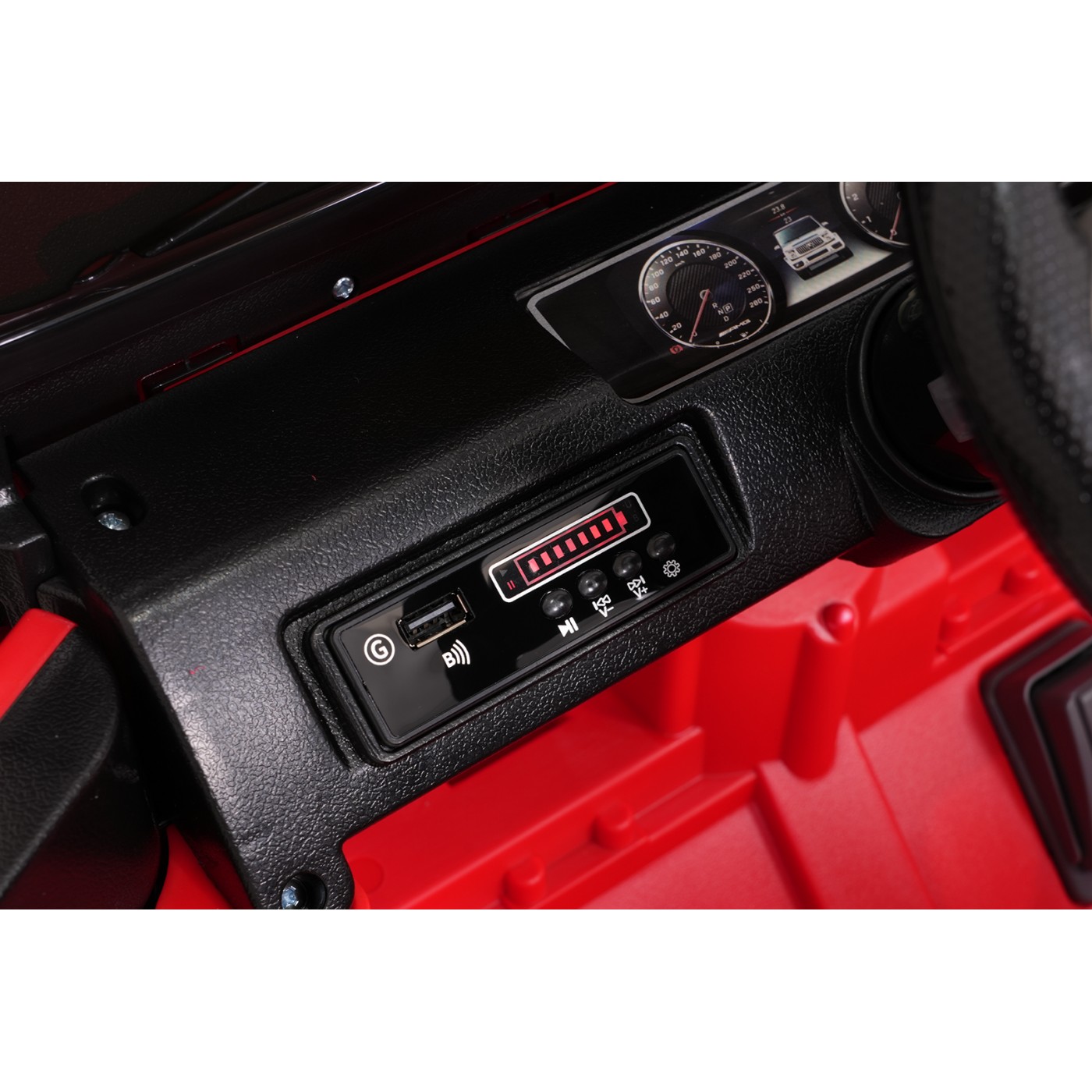 Vehicle Mercedes G63 AMG LIFT Red