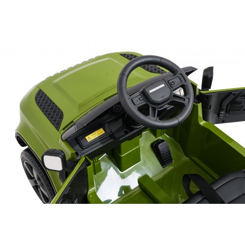 Land Rover Defender Green Vehicle