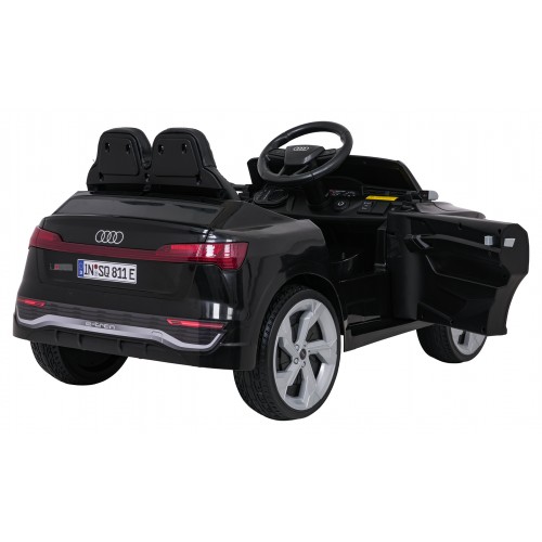 Audi SQ8 Black Vehicle