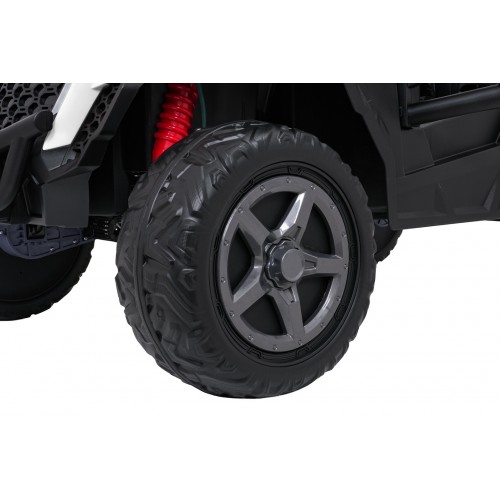 OBSERVER 4x4 Buggy Vehicle White